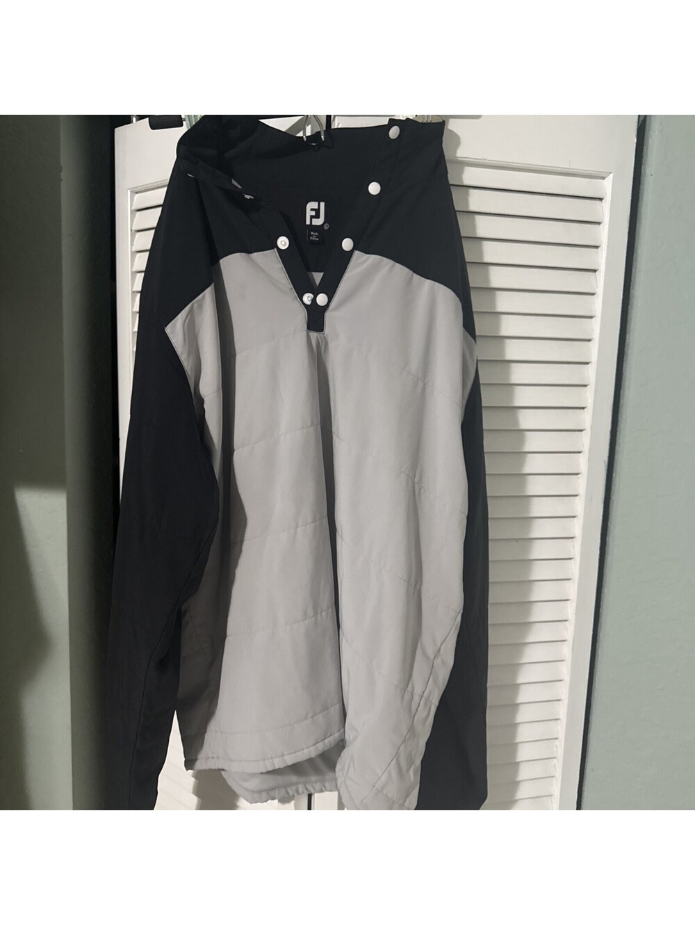 footjoy windbreaker large